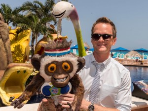 Neil Patrick Harris nähdään Smurfs 2 -tarinassa ja kuullaan Cloudy with a Chance of Meatballs 2 -animaatiossa. 